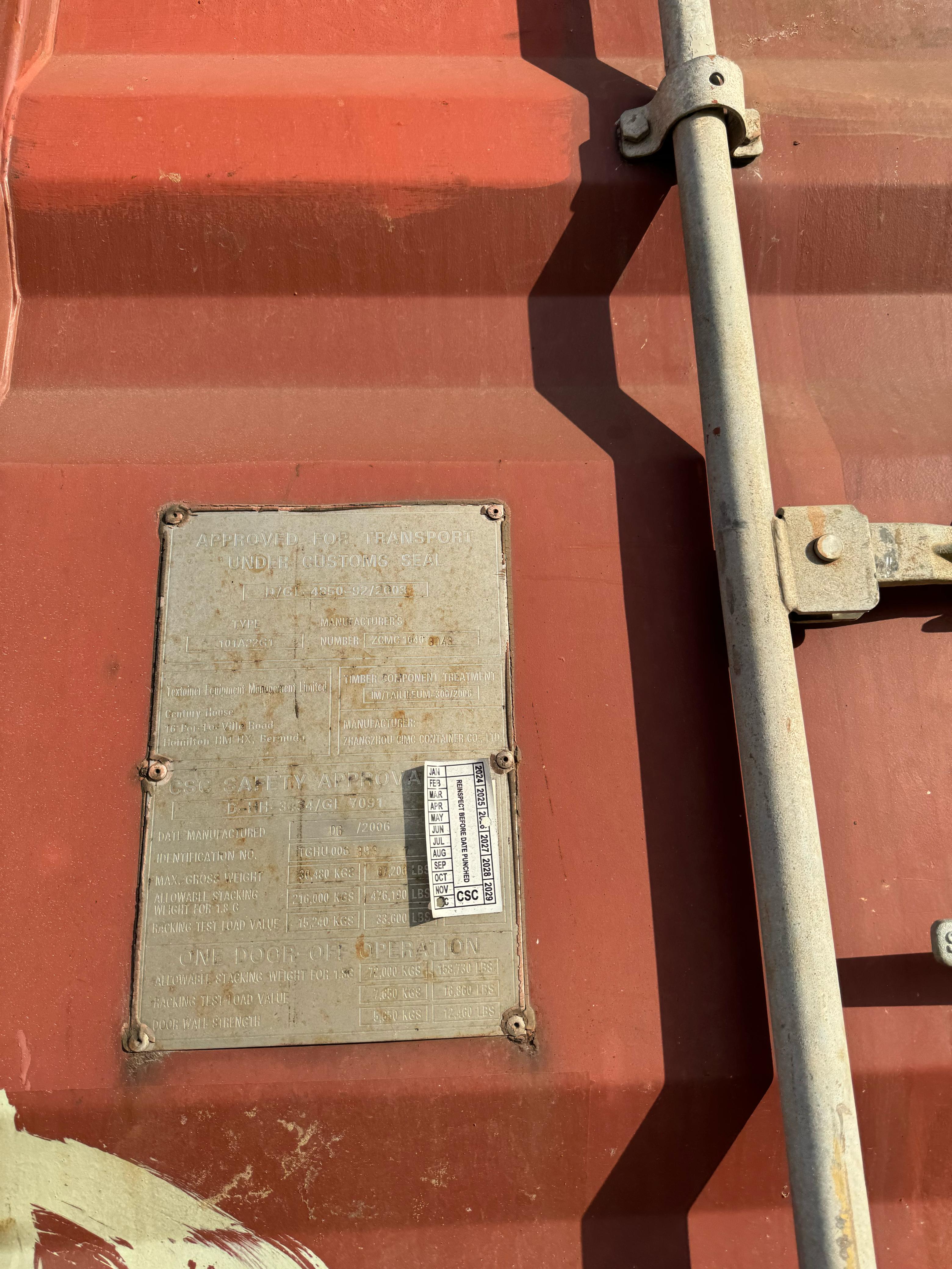 Морской контейнер TGHU0063937